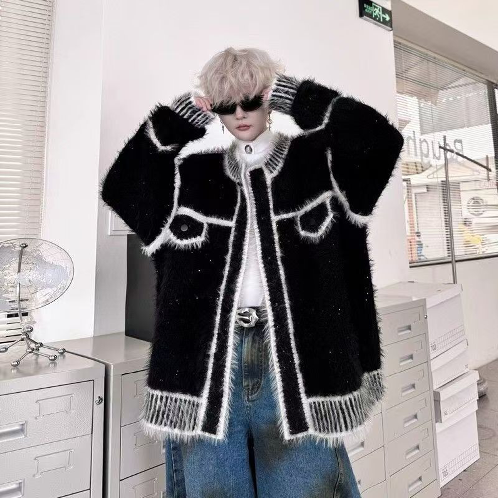Black-White Contrast Oversize Knit Cardigan